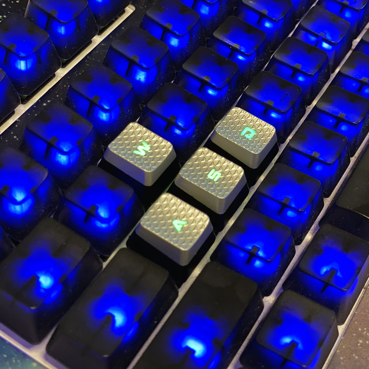 WAREHOUSE CLEARANCE - DAS KEYBOARD WASD KEYCAP SET FOR GAMMA ZULU SWITCHES WITH KEYCAP PULLER